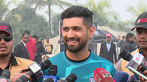 রাজশাহীর কাছে ঋণী রাজা