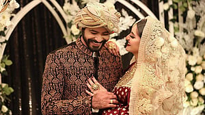 রাজকে ভালোবাসি, বিয়েবার্ষিকীতে বললেন পরীমনি