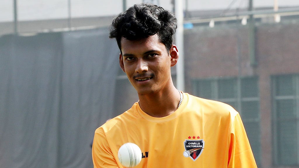 ছুটে চলার পথে এবার বিপিএল রাঙানোর অপেক্ষায় আশিকুর
