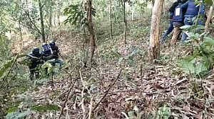 রোহিঙ্গা ক্যাম্পে র‌্যাবের অভিযানে গোলাগুলি, ২ জঙ্গি নেতা গ্রেপ্তার