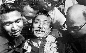 তাঁর স্বদেশ প্রত্যাবর্তনে পূর্ণতা পেয়েছিল স্বাধীনতা