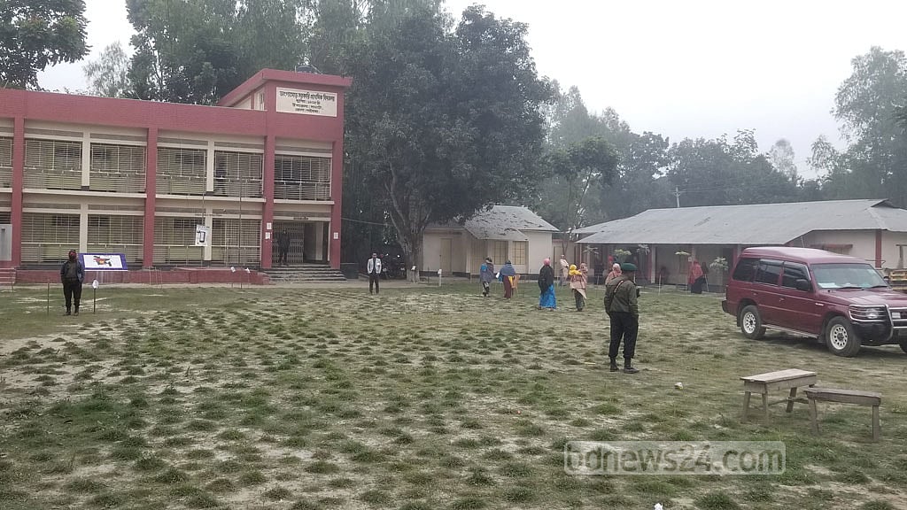 এবার ‘ডাঙ্গাডাঙ্গি নাই’, ভোট দিয়ে খুশি গাইবান্ধার ভোটাররা