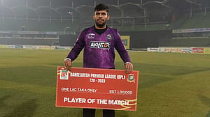 বিপিএলের পাকিস্তানি সেঞ্চুরিয়ানের স্বপ্ন আরব আমিরাতের হয়ে খেলা