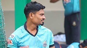 তাইজুলকে না খেলানোর ব্যাখ্যায় যা বলল চট্টগ্রাম