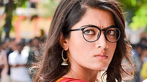 ‘পুষ্পা ২’ থেকে বাদ পড়ার খবরে যা বললেন রাশমিকা