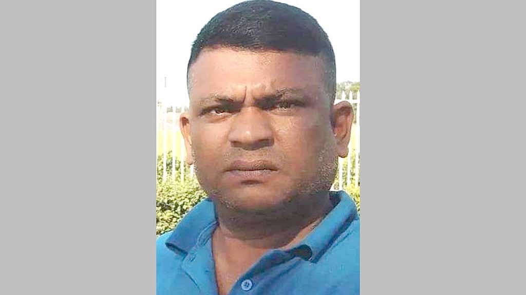 গুলি করে রিকশাচালককে হত্যা: গ্রেপ্তারের পর কাউন্সিলের ভাই রিমান্ডে