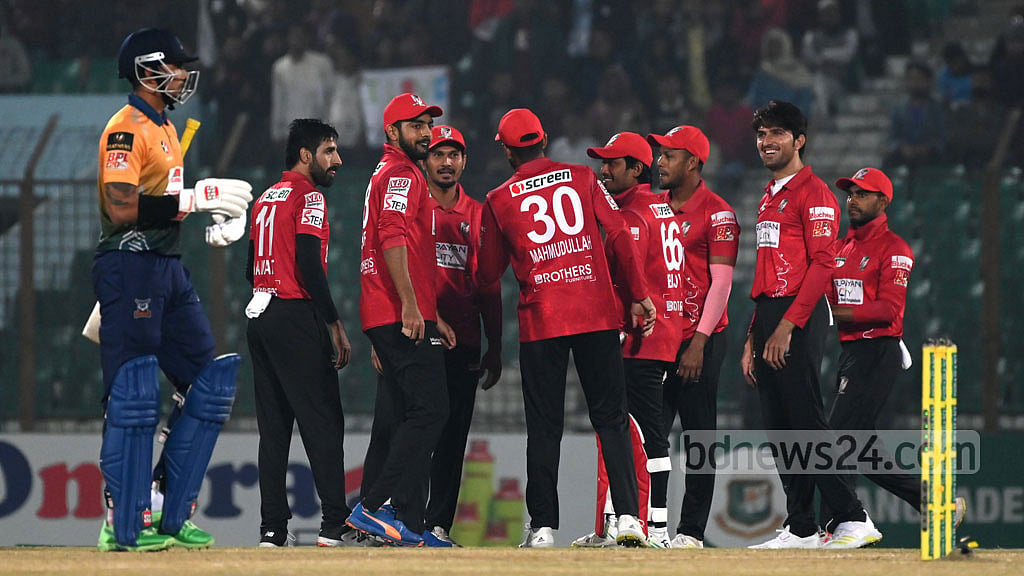 বরিশালের টানা পঞ্চম জয়