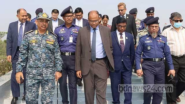 ভাসানচরে জাতিসংঘ প্রতিনিধি ও রাষ্ট্রদূতরা, শুনলেন রোহিঙ্গাদের কথা