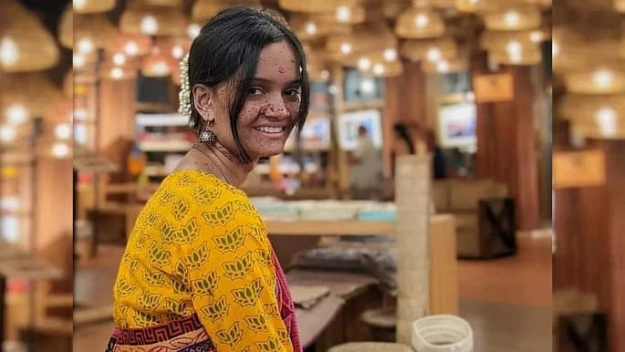 প্রথম অঙ্গদাতা সারাহ ইসলামের উজ্জ্বল প্রস্থানের এক বছর