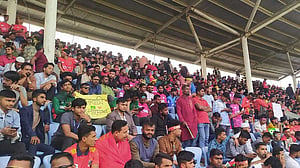 সব ছাপিয়ে বিপিএল ফাইনাল ঘিরে তুমুল উন্মাদনা