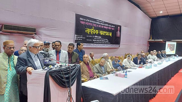 রাজনীতিবিদের দায়বদ্ধতা বেশি: মসিউর রহমান