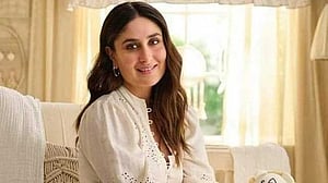 হলিউড না টানলেও কারিনার আগ্রহ রায়ান গসলিংয়ে