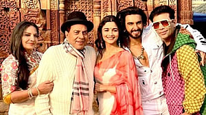 করণ জোহর বললেন ‘সবুর’ করতে