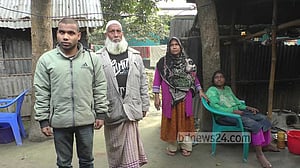 দৃষ্টিহীন মেহেদীর স্বপ্নপূরণে দারিদ্র্যও বাধা