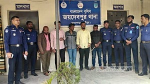 গাজীপুরে রিসোর্ট থেকে ১০ তরুণ-তরুণী গ্রেপ্তার
