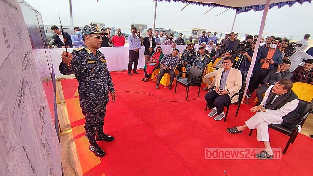 ‘স্মার্ট বাংলাদেশ’ ছাড়াবে সিঙ্গাপুরকে: নৌ প্রতিমন্ত্রী
