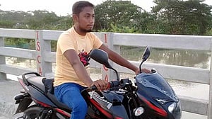 মালয়েশিয়া যাওয়া হলো না জাহিদের