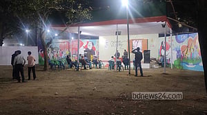 অবশেষে 'লেখক বলছি' মঞ্চের জায়গা পরিবর্তন
