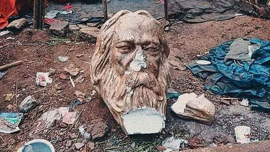 ‘গুম হওয়া’ রবীন্দ্র-ভাস্কর্য মিলল সোহরাওয়ার্দী উদ্যানে