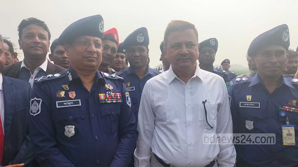 নির্বাচনে কীভাবে দায়িত্ব পালন করতে হয় পুলিশ জানে: আইজিপি
