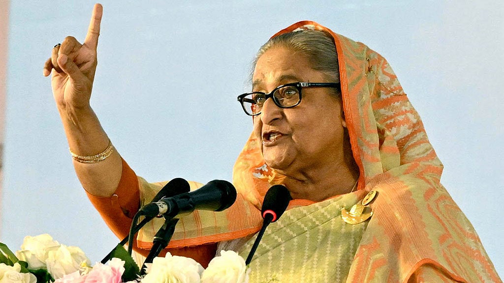 জনগণ আমাদের সঙ্গে, আন্দোলনে কিছু করতে পারবে না: প্রধানমন্ত্রী
