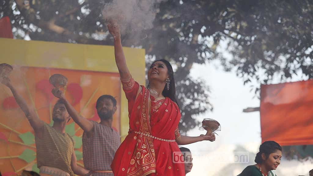ভালোবাসার সুরে-ছন্দে বসন্ত বন্দনা