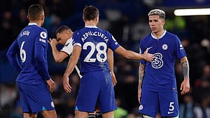 নেই কোনো স্ট্রাইকার, চেলসির পথে ফিরতে সময় দরকার