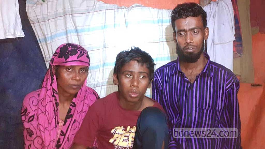 কন্টেইনারে কীভাবে ঢুকল বলতে পারছে না রাতুল