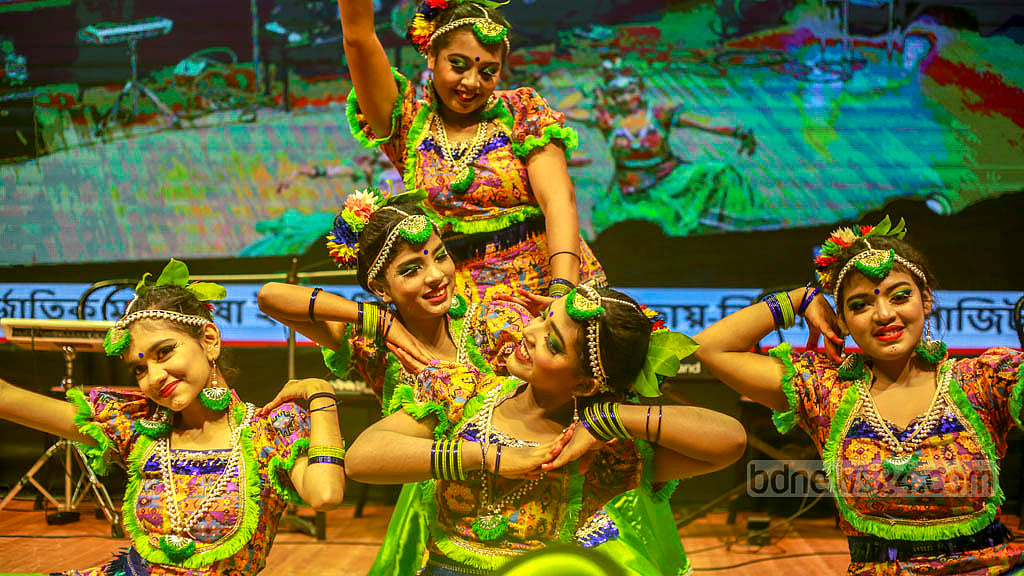 বাংলা অলিম্পিয়াডের পুরস্কার বিতরণী হয়ে গেল