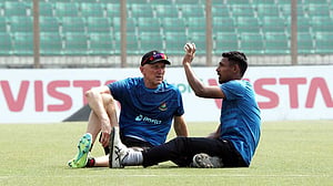 ‘দলের সবচেয়ে কঠিন কাজটি করছে মুস্তাফিজ’