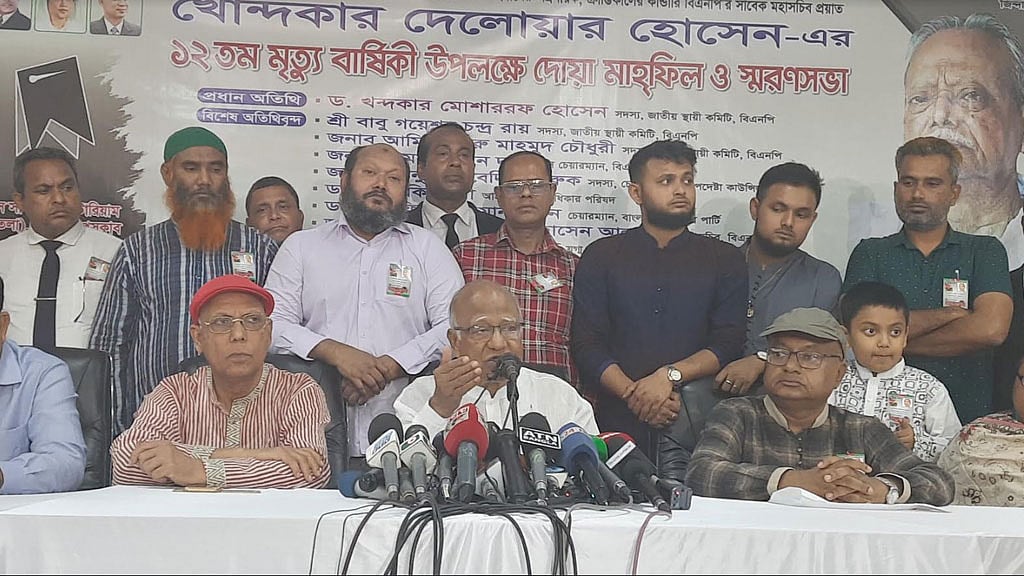 সরকার সেই ‘পুরনো খেলায়’: খন্দকার মোশাররফ