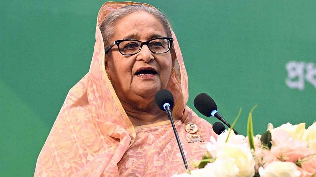 যাচাই না করে, চাপে পড়ে বীমার টাকা দেবেন না: প্রধানমন্ত্রী