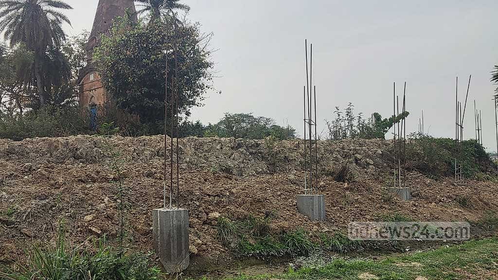 নারায়ণগঞ্জের হিন্দু মহাজোট সভাপতির বাড়িতে হামলার অভিযোগ