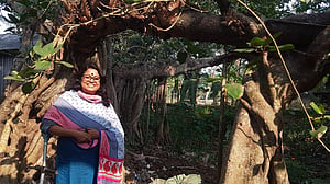‘ত্রাণের তালিকায় চাই স্যানিটারি প্যাড’