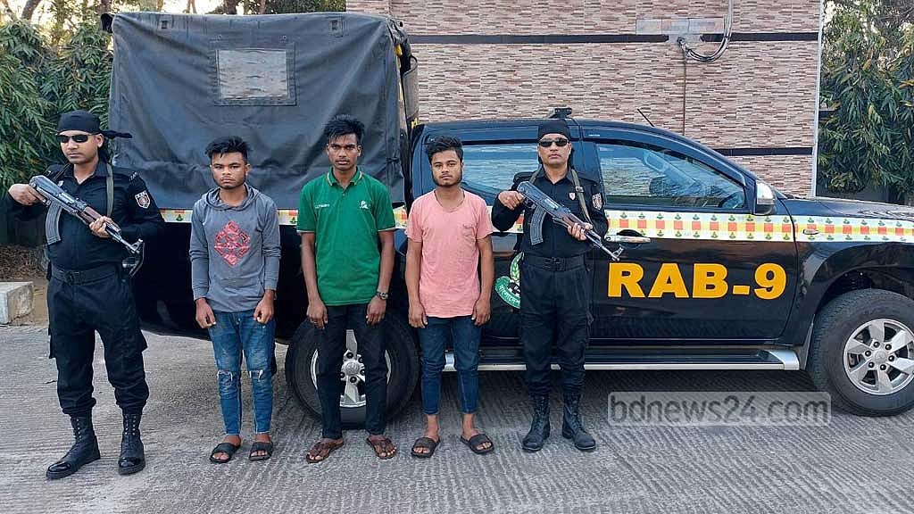সিলেটে মোটরসাইকেল ‘চোর চক্রের’ তিনজন গ্রেপ্তার