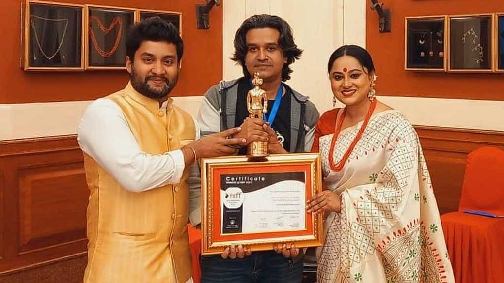 নেপাল চলচ্চিত্র উৎসবে ‘গৌতম বুদ্ধ অ্যাওয়ার্ড’ পেল ‘সাঁতাও’