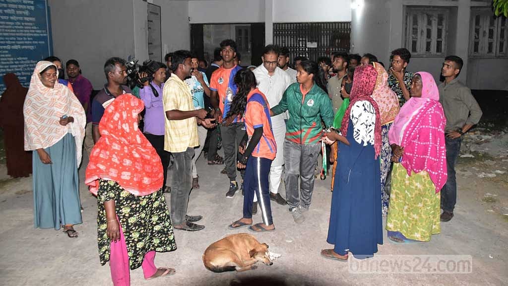 পুলিশের সঙ্গে হাতাহাতি, রাজশাহীতে যুব গেমসের কোচসহ ১২ জন গ্রেপ্তার