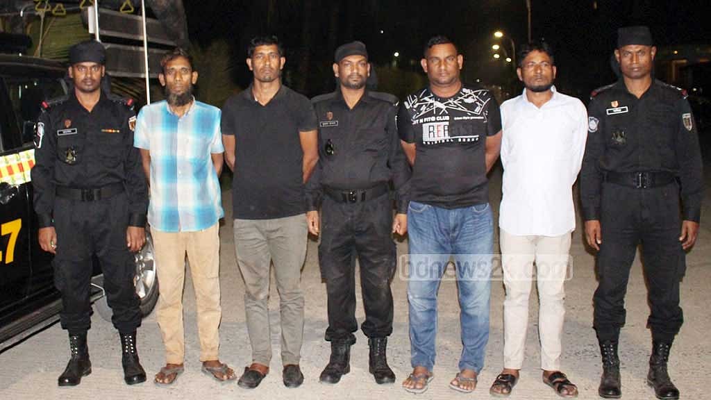 মীরসরাইয়ে ‘ডাকাত দলের’ ৪ জন গ্রেপ্তার