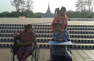 হে প্রতিবন্ধী নারী, আমরাও পারি