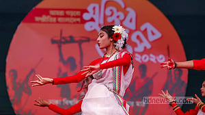 স্বাধীনতার মাসে মুক্তির উৎসবে