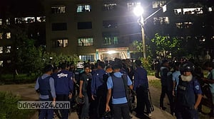 নোয়াখালী বিশ্ববিদ্যালয়ে সংঘর্ষে শিক্ষকসহ আহত ২০, তদন্তে কমিটি