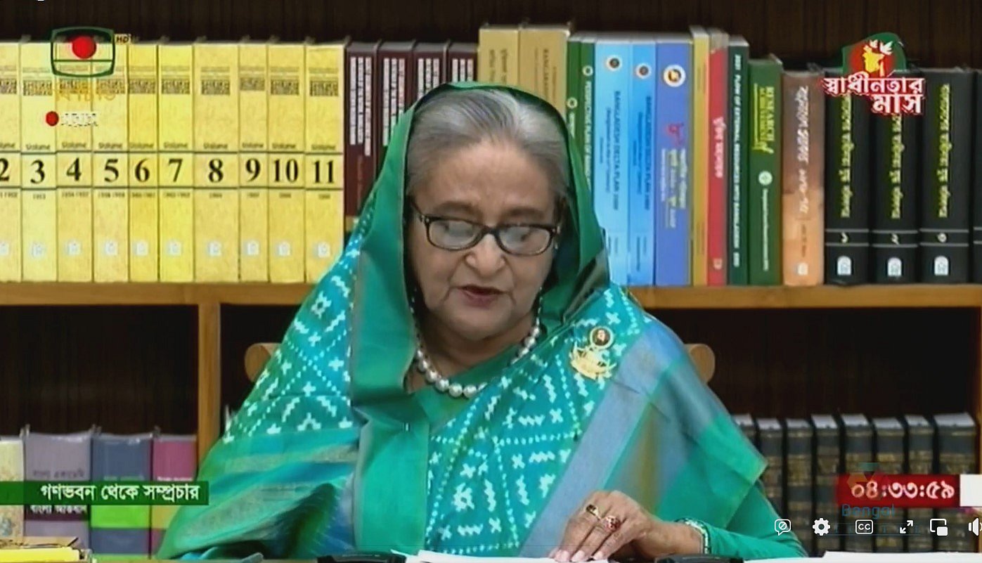 সংবাদ সম্মেলনে প্রধানমন্ত্রী