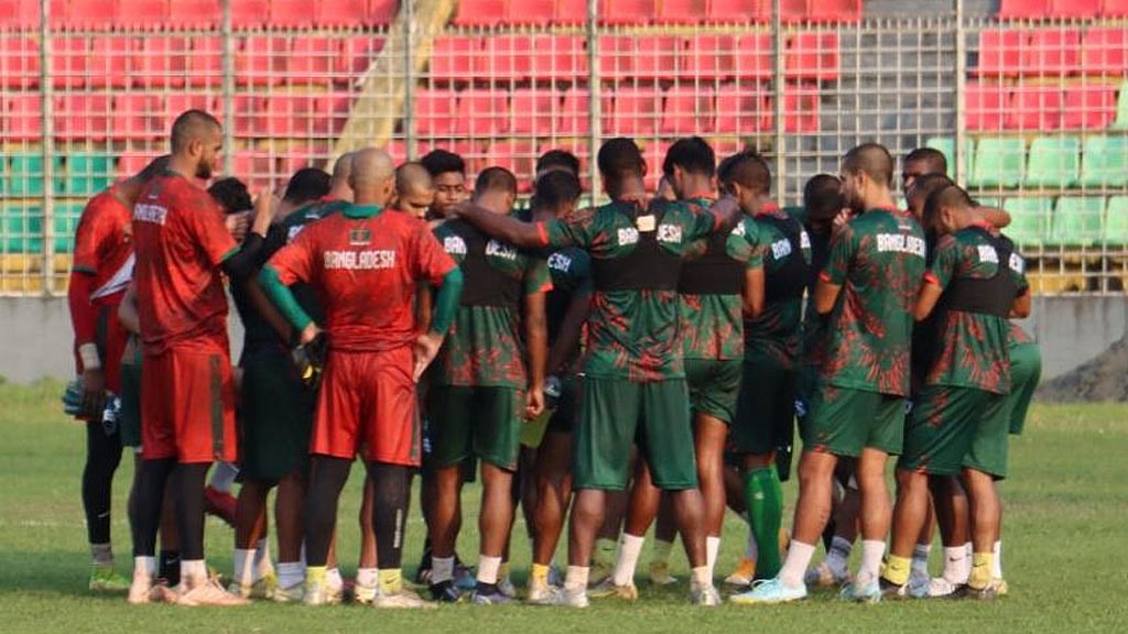 জামাল-তপুদের ‘বন্ডিং’ বাড়ছে