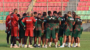 জামাল-তপুদের ‘বন্ডিং’ বাড়ছে