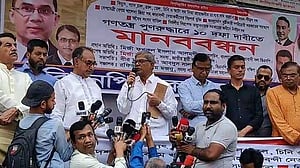 ‘ভাগাভাগির’ পর বলছেন টাকা উদ্ধার হয়নি? ফখরুলের প্রশ্ন