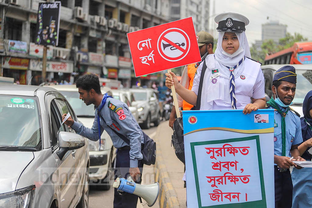 অকারণ হর্ন: আইনের প্রয়োগ নেই, এবার সচেতনতায় জোর সরকারের