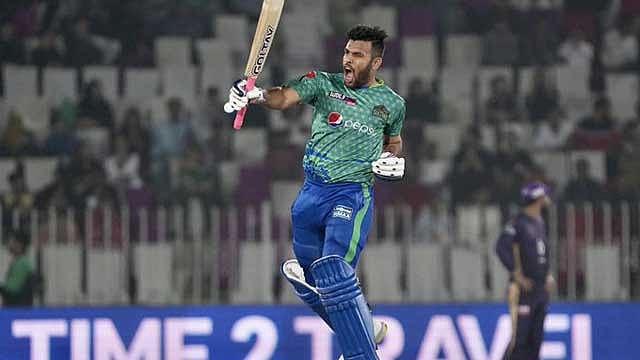 রুশোকে ছাড়িয়ে পিএসএলে দ্রুততম সেঞ্চুরি উসমানের