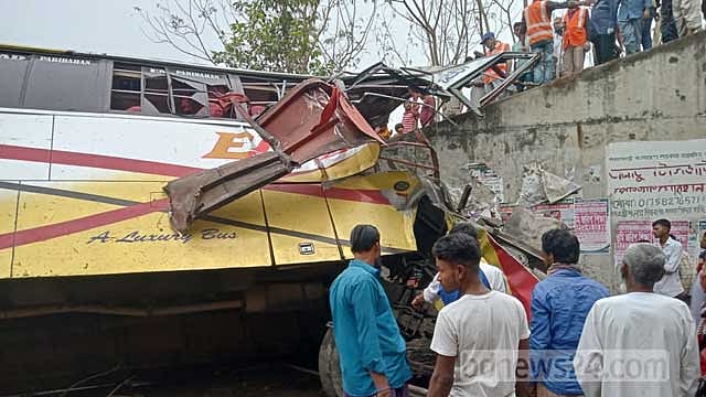 সড়কে ‘অনুমোদনহীন’ ইমাদের এটাই প্রথম নয়