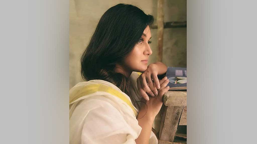 কলকাতার সিনেমা ‘মেঘলা’য়  মিথিলা