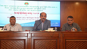 ধর্মীয় উৎসবে অন্য দেশে দাম কমে, বাংলাদেশে উল্টো: মেয়র আতিক